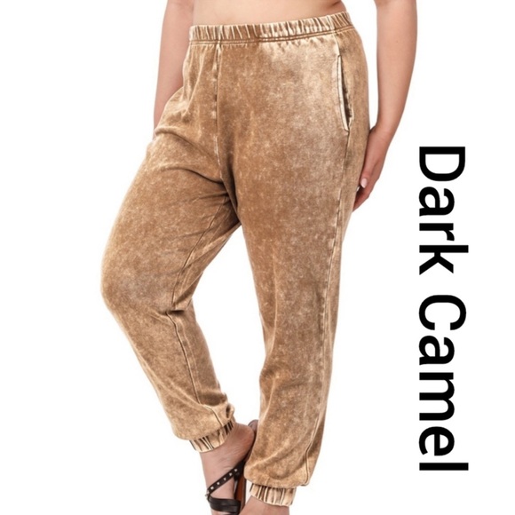 Plus Size Mineral Wash Jogging Sweat Pants- Size 2X Dark Camel - Picture 2 of 6